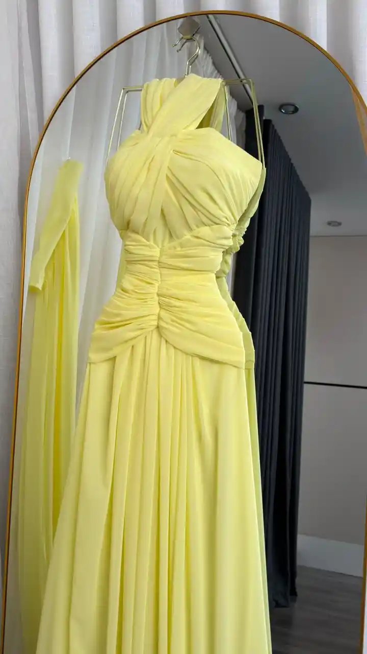 فستان سهرة أصفر أنيق من الجورجيت – إطلالة مفعمة - Image 7